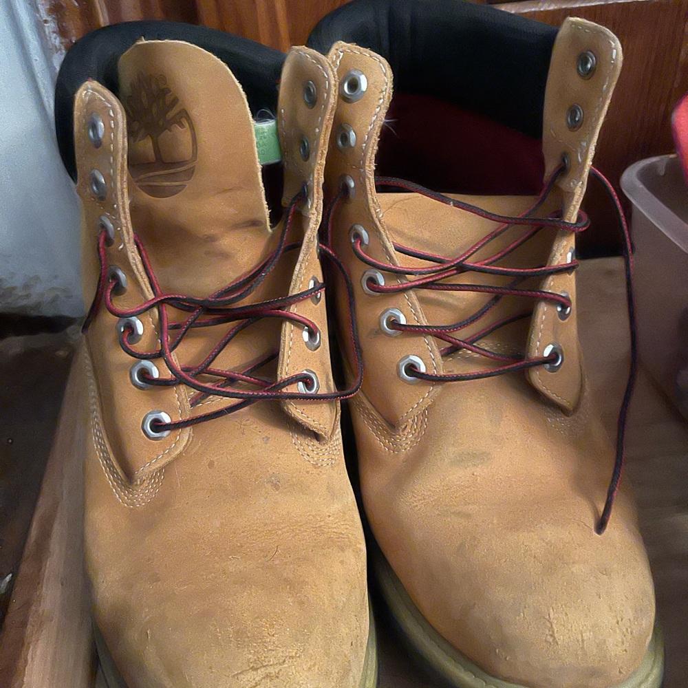Men’s sz 10 timblerlands